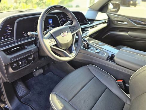 Used 2024 Cadillac Escalade Sport image 21