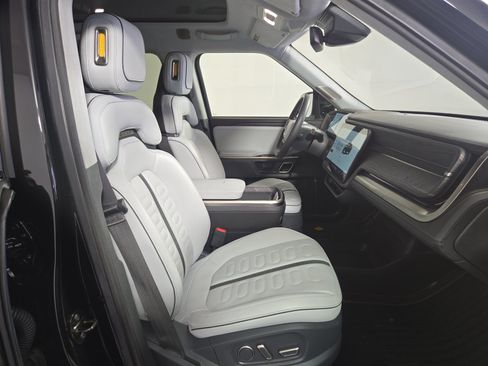 Used 2023 Rivian R1T Adventure Quad AWD/4WD image 23