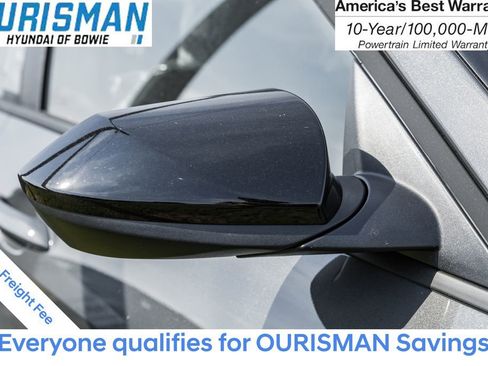 New 2025 Hyundai Elantra SEL image 11