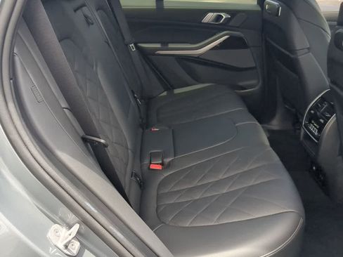 Used 2024 BMW X5 xDrive50e AWD/4WD image 21