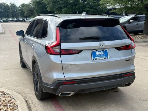 Used 2024 Honda CR-V Sport image 3