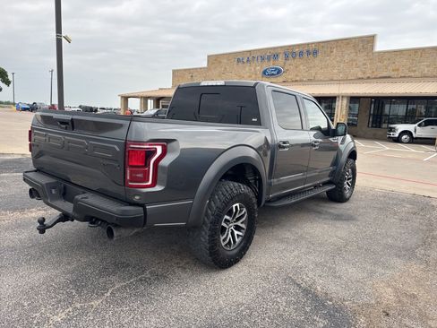 Used 2018 Ford F150 Raptor w/ Equipment Group 802A Luxury image 4