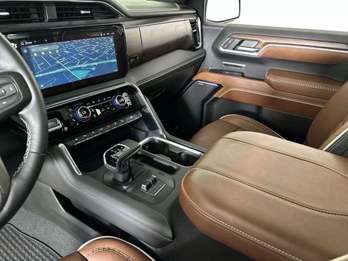 Used 2024 GMC Sierra 1500 Denali Ultimate AWD/4WD image 36