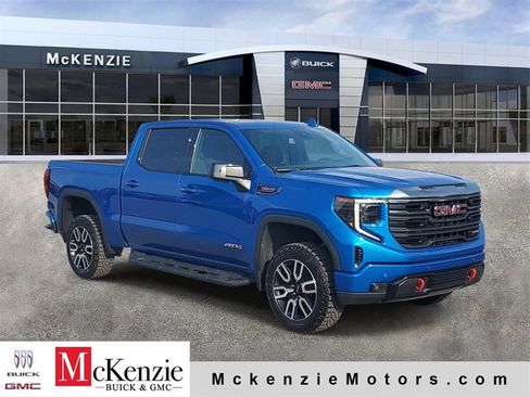 Used 2024 GMC Sierra 1500 AT4 w/ AT4 Preferred Package image 1