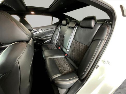 Used 2019 Nissan Maxima SR w/ Premium Package FWD image 22