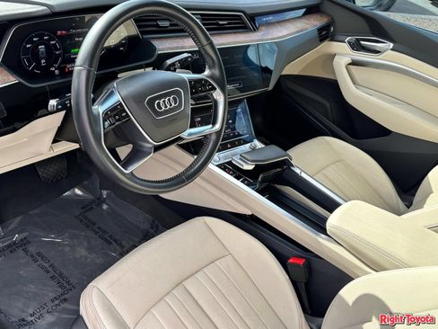Used 2019 Audi e-tron Premium Plus AWD/4WD image 19