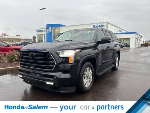 Used 2024 Toyota Sequoia SR5 w/ SR5 Premium Package image 1