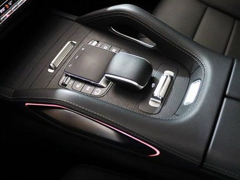 Certified 2025 Mercedes-Benz GLS 450 4MATIC image 30