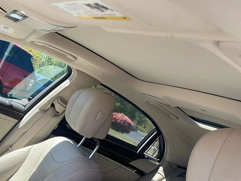 Used 2016 Mercedes-Benz S 550 4MATIC Sedan image 28