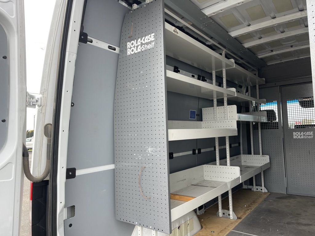 Used 2024 Mercedes-Benz Sprinter 2500 image 14