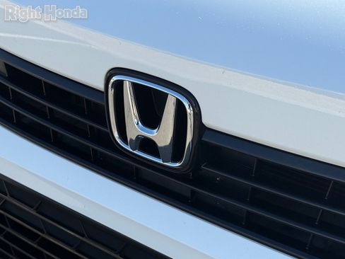 Certified 2024 Honda Civic Touring image 35