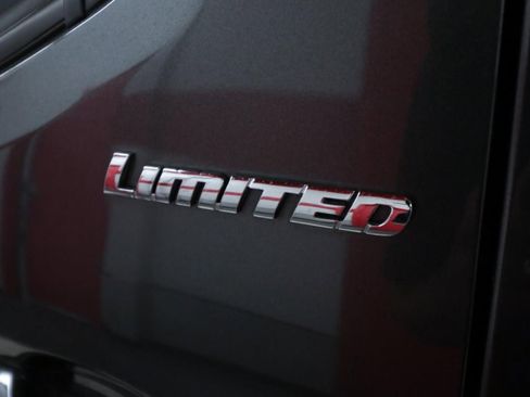 Used 2021 Toyota Tacoma Limited RWD image 40