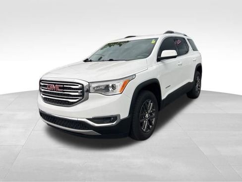Used 2018 GMC Acadia SLT FWD image 3