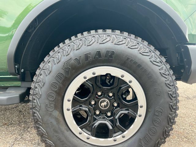 New 2024 Ford Bronco Outer Banks w/ Sasquatch Package AWD/4WD image 20