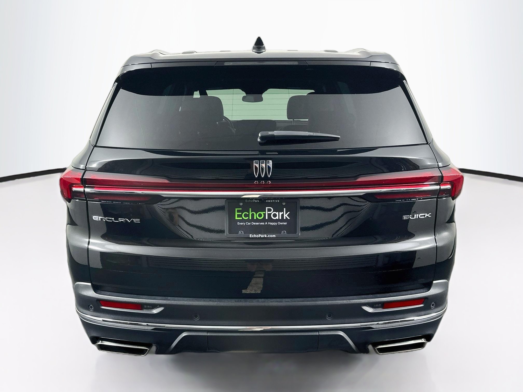 Used 2025 Buick Enclave Preferred FWD image 7