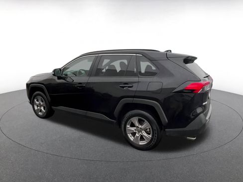 Used 2025 Toyota RAV4 XLE image 10