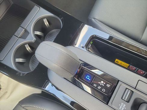 Certified 2026 Toyota Prius XLE image 27