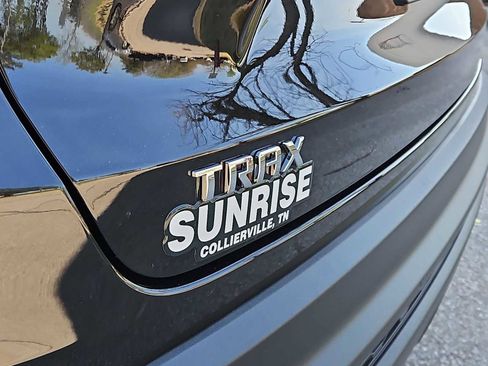 Certified 2025 Chevrolet Trax LS image 13