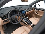 Certified 2022 Porsche Macan image 4