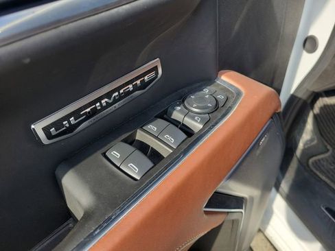 Used 2025 GMC Sierra 1500 Denali Ultimate image 15
