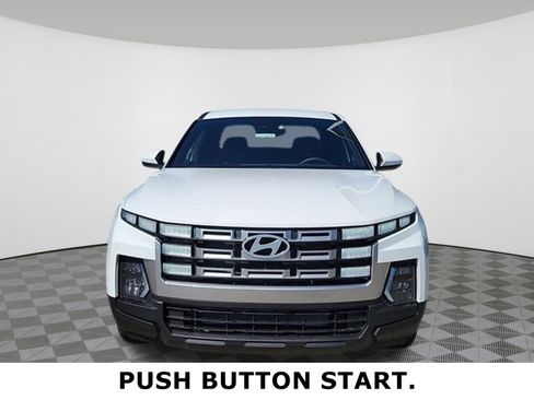 Used 2025 Hyundai Santa Cruz SE image 7