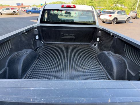 Used 2025 Chevrolet Silverado 1500 W/T RWD image 3