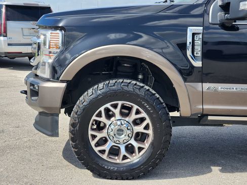 Used 2020 Ford F250 King Ranch w/ King Ranch Ultimate Package AWD/4WD image 9