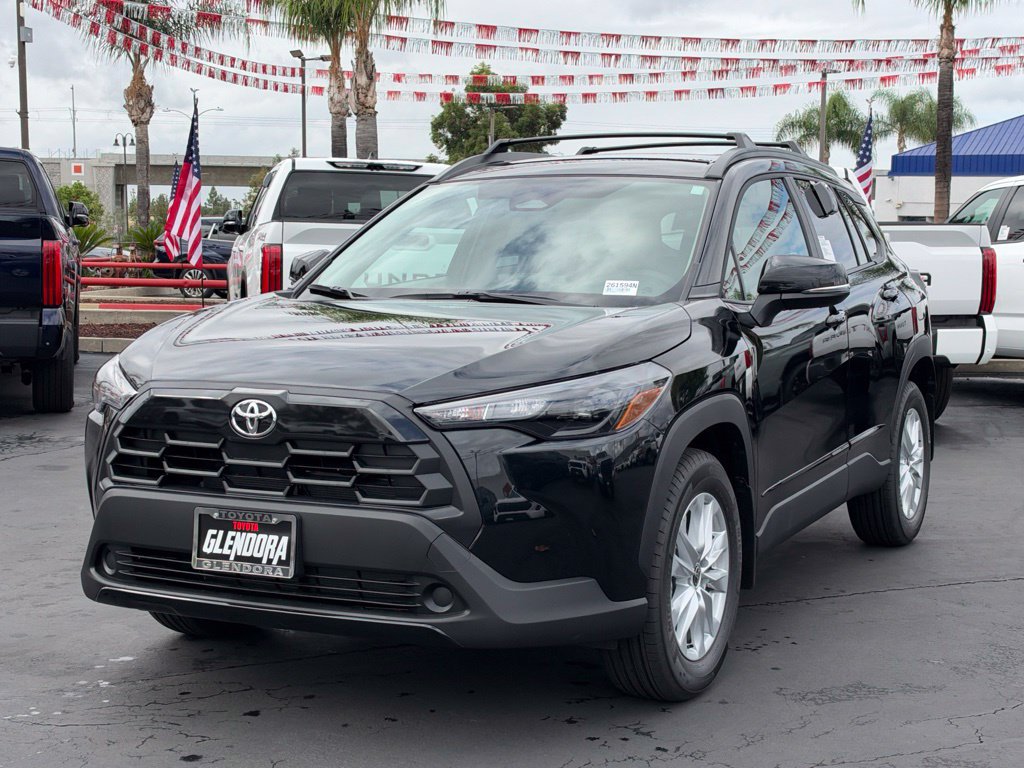New 2026 Toyota Corolla Cross LE FWD image 4