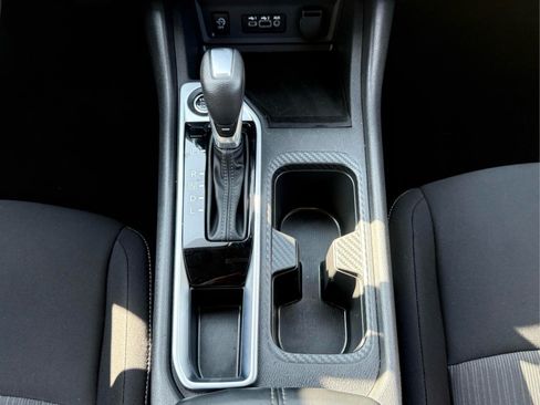 Used 2025 Nissan Sentra SV FWD image 18