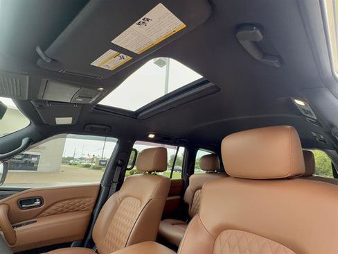 Used 2023 INFINITI QX80 Sensory w/ Cargo Package AWD/4WD image 22