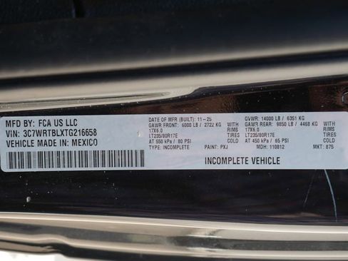 New 2026 RAM 3500 Big Horn AWD/4WD image 21