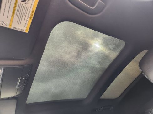 Used 2018 Mercedes-Benz GLC 300 image 25