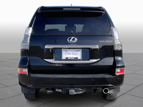 Used 2023 Lexus GX 460 Premium w/ Premium Package image 5