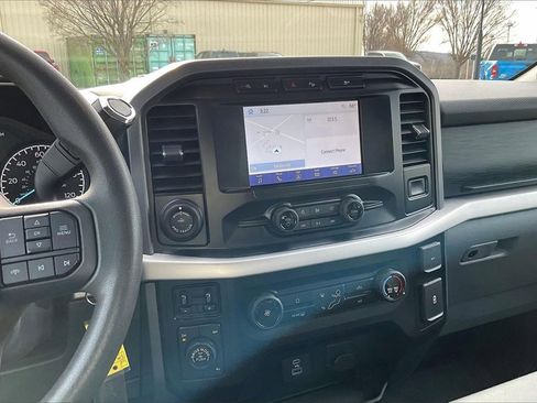 Used 2023 Ford F150 XLT w/ XTR Package image 6