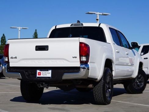 Used 2023 Toyota Tacoma TRD Off-Road image 6