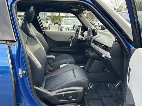 Used 2025 MINI Cooper S image 29