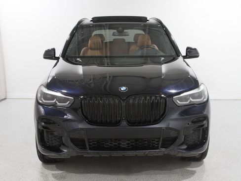 Certified 2023 BMW X5 xDrive40i w/ M Sport Package image 2