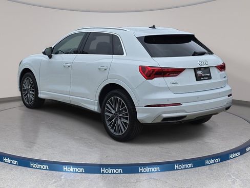 Used 2021 Audi Q3 2.0T Premium Plus w/ Premium Plus Package AWD/4WD image 8
