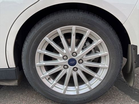 Used 2016 Ford C-MAX SEL w/ Equipment Group 302A image 29