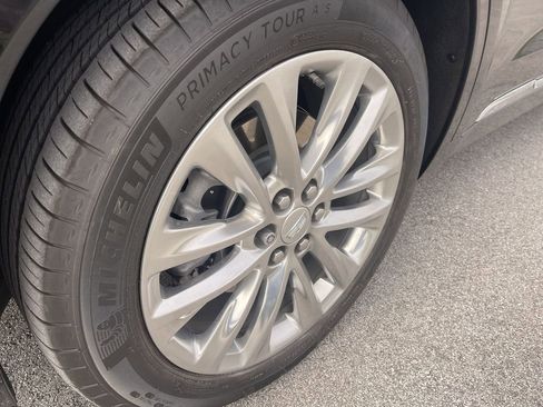 Certified 2024 Cadillac XT6 Premium Luxury w/ LPO, Floor Liner Package AWD/4WD image 2
