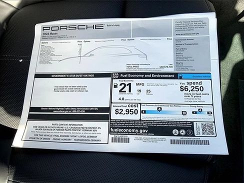 Used 2026 Porsche Macan AWD/4WD image 41