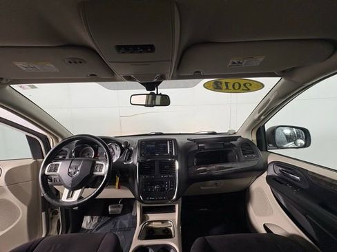 Used 2011 Dodge Grand Caravan Crew w/ Safety Sphere Group image 10