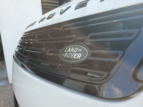 Used 2024 Land Rover Range Rover Sport Dynamic SE AWD/4WD image 6