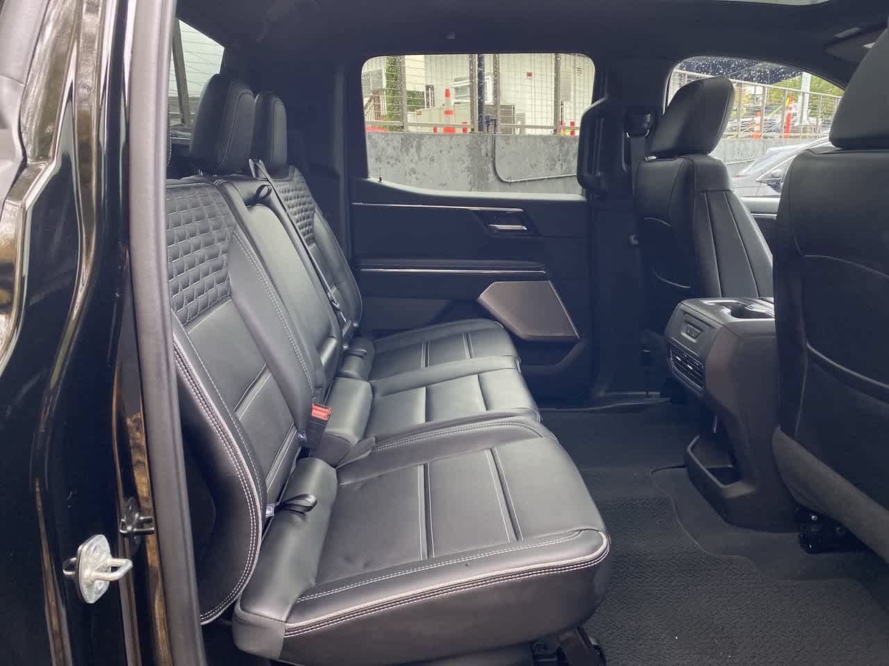 Used 2026 GMC Sierra EV Denali AWD/4WD image 17