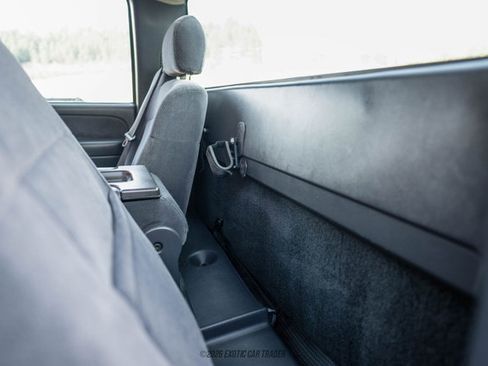 Used 2001 Chevrolet Silverado 3500 LS w/ Off-Road Skid Plate Pkg image 60