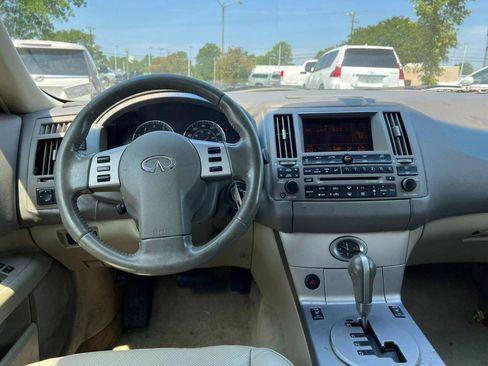 Used 2005 INFINITI FX35 AWD image 17