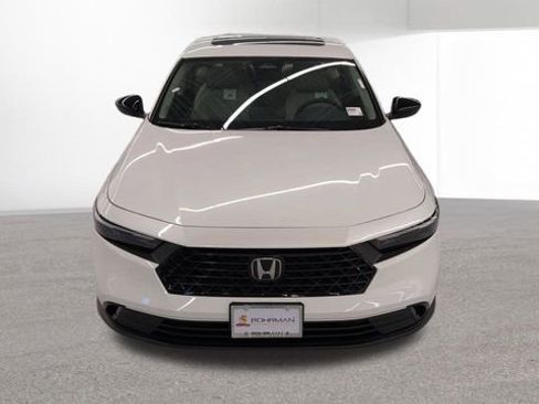 Used 2025 Honda Accord SE image 27