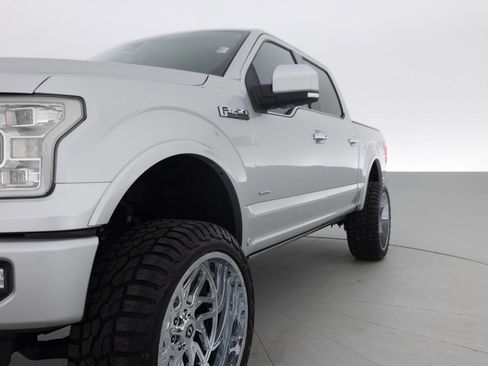 Used 2016 Ford F150 Platinum w/ Equipment Group 701A Luxury AWD/4WD image 12