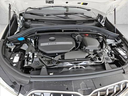 Used 2026 BMW X1 xDrive28i w/ Technology Package AWD/4WD image 17
