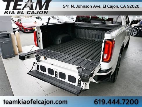 Used 2021 GMC Sierra 1500 AT4 w/ AT4 Preferred Package AWD/4WD image 16